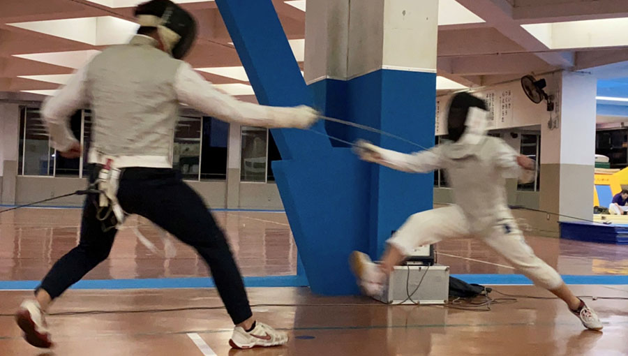 フェンシングクラブ　ブルジョン